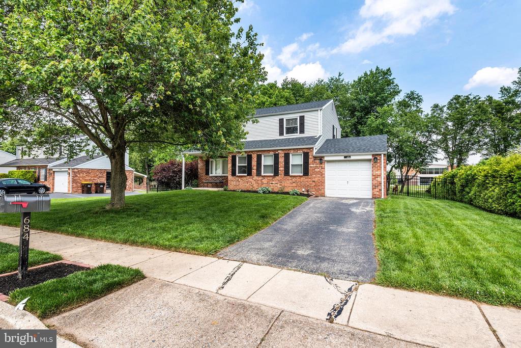 Absolutely stunning 3 bed/2.5 bath Colonial home now available in the heart of the highly desired Crestwyck community. Completely renovated from top to bottom with high-end finishes and fixtures throughout, this home is an absolute must-see in the neighborhood! Situated on a quiet, lush road near Caley Elementary School in the Upper Merion School District, you will find no detail was spared in the restoration of this beautiful home.Brand new hardwood flooring spans the entire first floor, with a light-filled and wide-open floor plan that flows right into the updated kitchen with new appliances. A completely redone powder room off the living and dining spaces makes the first floor the perfect place to entertain. Upstairs you will find 2 spacious, bright guest bedrooms, a fully updated hall bathroom, and the luxurious Master Suite that includes a completely redone, gorgeous en-suite with modern fixtures and finishes, plus two closets - one walk-in. Rounding out the interior of this incredible property is a fully finished basement, adding so much extra living space! You will want to spend all your time in the unbeatable rear yard, offering a brand new stamped concrete patio and TimberTech composite deck. All of this surrounded by a brand new black aluminum fence, giving the property even more added privacy. This home is ready for its new owners to pack their bags and move right in! This turnkey property also boasts all new solid wood trim and crown molding throughout the entire house, a new AC system and ductwork, an updated electrical panel, and a new roof. Located in the most convenient King of Prussia location, and close to all major highways (202, 422, Expressway, Turnpike), as well as all the amazing shopping, dining, and entertainment this neighborhood has to offer. Do not miss your shot at this gorgeous move-in ready property - schedule your showing today before this one is gone!