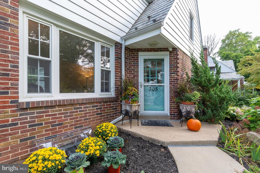 You could be"home for the holidays"in this charming Souderton borough Cape Cod.  This meticulously maintained home on a large picturesque corner lot will delight you with it's gardens, spacious rooms, and preserved historical finishes.  The living area boasts large windows, lots of natural light, fireplace with pellet stove that provides warmth while saving on heating fuel costs.  Separate dining area leads to an updated kitchen, new Stainless Steel range and matching Stainless Steel appliances, beautiful tile back splash, ample counter space for food prep and holiday baking.  Upstairs offers a spacious master bedroom , and two additional bedrooms providing great accomodations for family/friends. Basement has been finished to provide additional living space, playroom, TV room, craft room are just some of the options.  All of this within walking distance to downtown culture, dining, shopping, and community events. Easy access to SEPTA transportation, major PA-309 and PA turnpike.