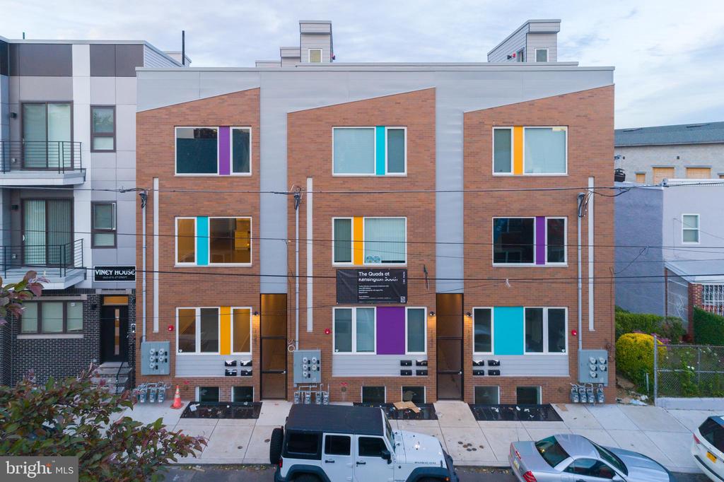 Brand new 2bd x 1ba condo available immediately in South Kensington. Full floor flat with 1000 SF of modern interiors, features, fixtures and finishes. 10yr tax abatement and 1yr builder warranty. Units selling fast, only a few remain! This boutique new development is professionally managed and maintained by local management company Madison Parke Philadelphia. Virtual tour of model unit here: https://my.matterport.com/show/?m=fJ92YhiDjPz&mls=1 Video tour: https://youtu.be/T8yGPOnL-IQ