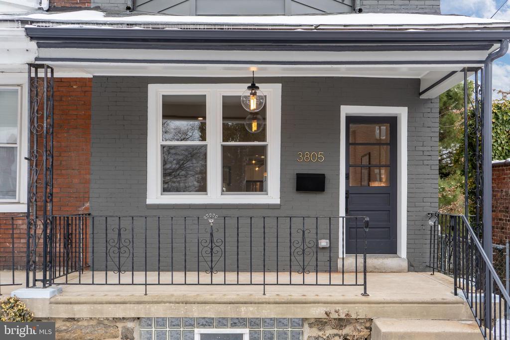 Welcome to this newly remodeled home located in Roxborough! Enter this modern home into the open living space, which features elegant hardwood floors, exposed brick walls, detailed molding and ample natural lighting. The contemporary kitchen includes stainless steel appliances, a gas stove, quartz countertops and custom cabinets. Just off the kitchen, is a mudroom and half bathroom. Upstairs, you will find three bedrooms, with plenty of natural lighting, and quant, original arched doorways. The second floor also features a full bathroom with custom floor-to-ceiling tile. Rest assured, that the HVAC, air conditioner and water heater are all brand new! Just a short distance from the popular Main St area, where you can find great stores and restaurants including Taqueria Feliz, Volo Coffeehouse, Palm Tree Market, Jtown Hot Yoga, Dog Bakery, Riverside Pizza and more! Also, conveniently located near various public transportation routes, including the rail line. Enjoy the outdoors by taking a walk/bike ride along the Schuylkill River trail or through the nearby parks. Don’t miss out on this newly renovated home in a fantastic location – schedule a showing today!