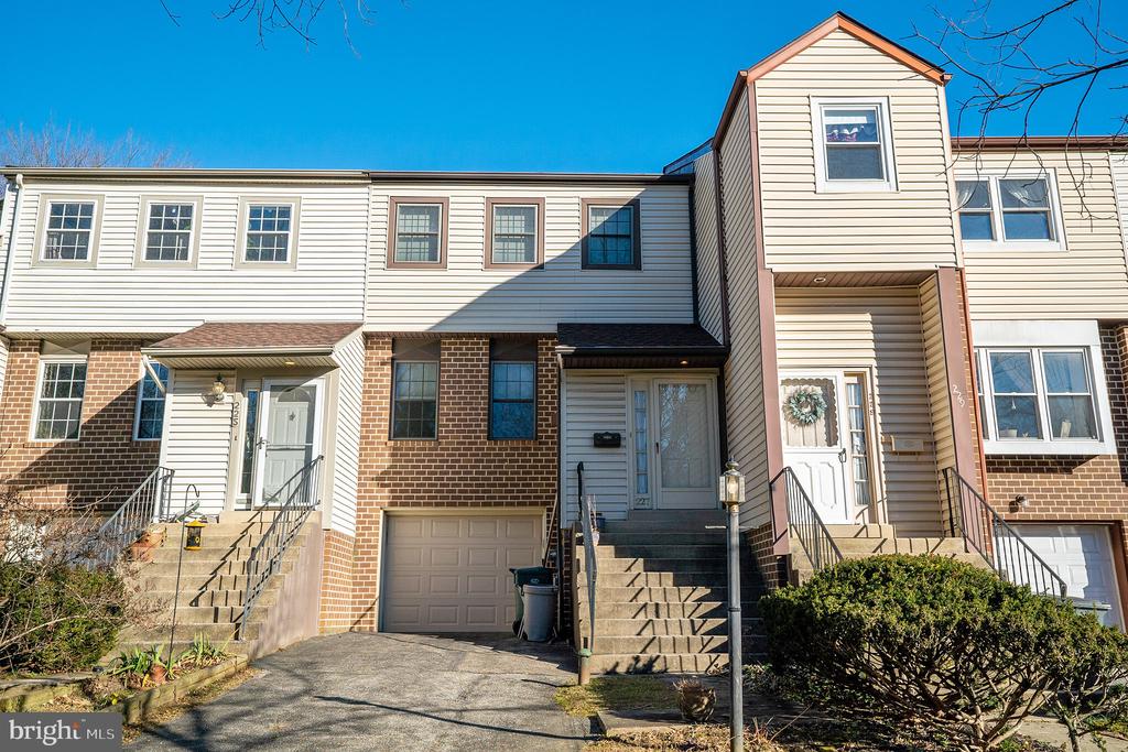 This townhouse community is located in a fabulous neighborhood setting right across the street from beautiful Kline Park in heavily sought after Lafayette Hill.   Tons of natural light and ample storage throughout. Features include a convenient first floor powder room, large coat closet and a large fully equipped kitchen with island, pantry and corner nook area.   The kitchen provides access to rear deck overlooking the rear yard.  The upper level boasts three good sized bedrooms including one large main bedroom.  The full bath offers access from the main bedroom and hallway. There is a full basement with access to the attached garage. PLUS: use the front driveway for additional parking!  No HOA fees and very convenient to shopping, public transportation, major highways, King of Prussia, Chestnut Hill, Manayunk, downtown Conshohocken and so much more!