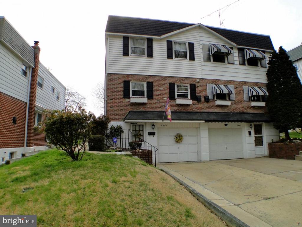 Welcome to this well-kept twin home located in the desirable Holme Circle section of Northeast Philadelphia.  The home sits on a quiet block and is located directly across the street from Pennypack Park and its walking trail.  The first floor features a large living area, dining room, kitchen, and a half bath.  The living room has large sliding doors that lead to a large rear yard with a covered concrete patio.  The second floor has 3 large bedrooms and a full bathroom.  There is wall-to-wall carpet throughout the home with solid hardwood flooring underneath just waiting to be finished.  The property was just freshly painted and is in great shape.  Don't miss out and schedule your showing today!!        
 so, all you'll need to do is move in and drop your bags.  Don't miss out and schedule your showing today.