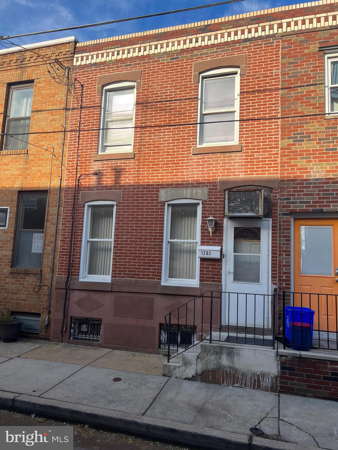 ATTENTION  Investors or first-time home buyers looking to put in some sweat equity!!  This straight-through, 3-bedroom Passyunk Square home has tons of potential and is just waiting for your imagination.  The property features a large kitchen and a spacious rear patio that's perfect for entertaining.  The property needs some TLC and is being offered "as-is."  The home has excellent bones and is conveniently located near the local supermarket,  Columbus Park, and the Broad St line.  Don't miss out.  Schedule your showing today!!